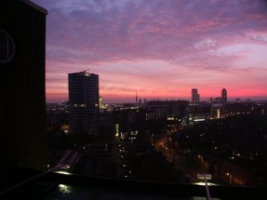 Zonne-opkomst Uitzicht bij zon - opkomst frederiklaan